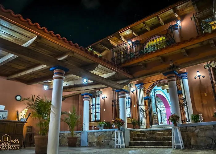Hotel Tierra Maya